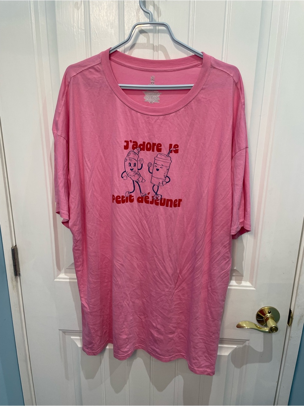 Oversized Pink Graphic Tee - J'adore Le Petit Déjeuner